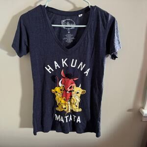 Disney Lion King Hakuna Matata T Shirt Size Medium